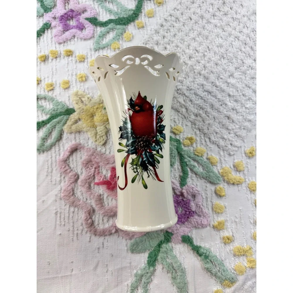 Lenox Winter Greetings Pierced Medium Vase Cardinal Holly Gold Trim 8 Inch
